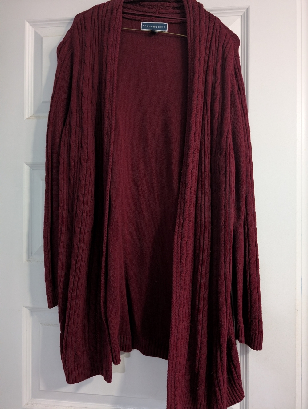 Karen Scott Open Cable Knit Cardigan in Wine